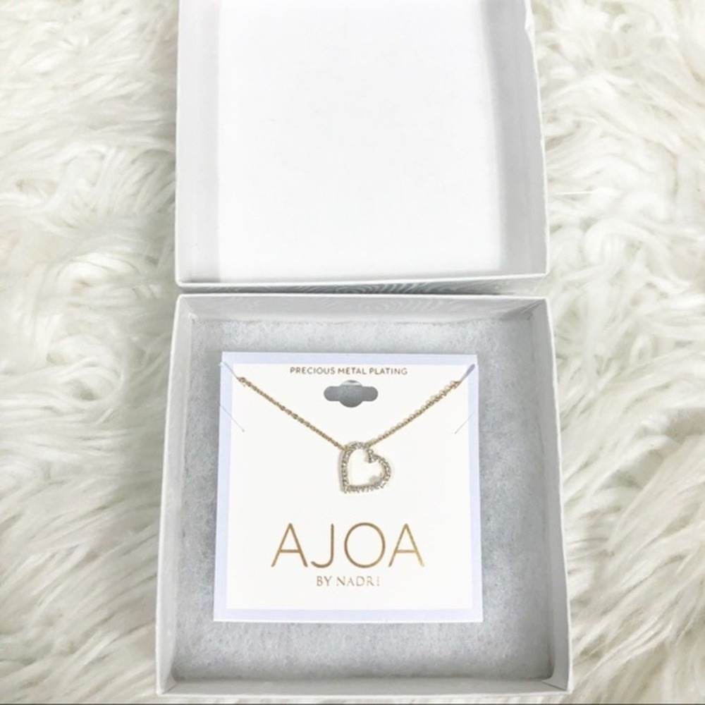 NEW W/ Box Womens Ajoa by Nadri Gold Open Heart Pendant Necklace Dainty Feminine - Picture 3 of 3